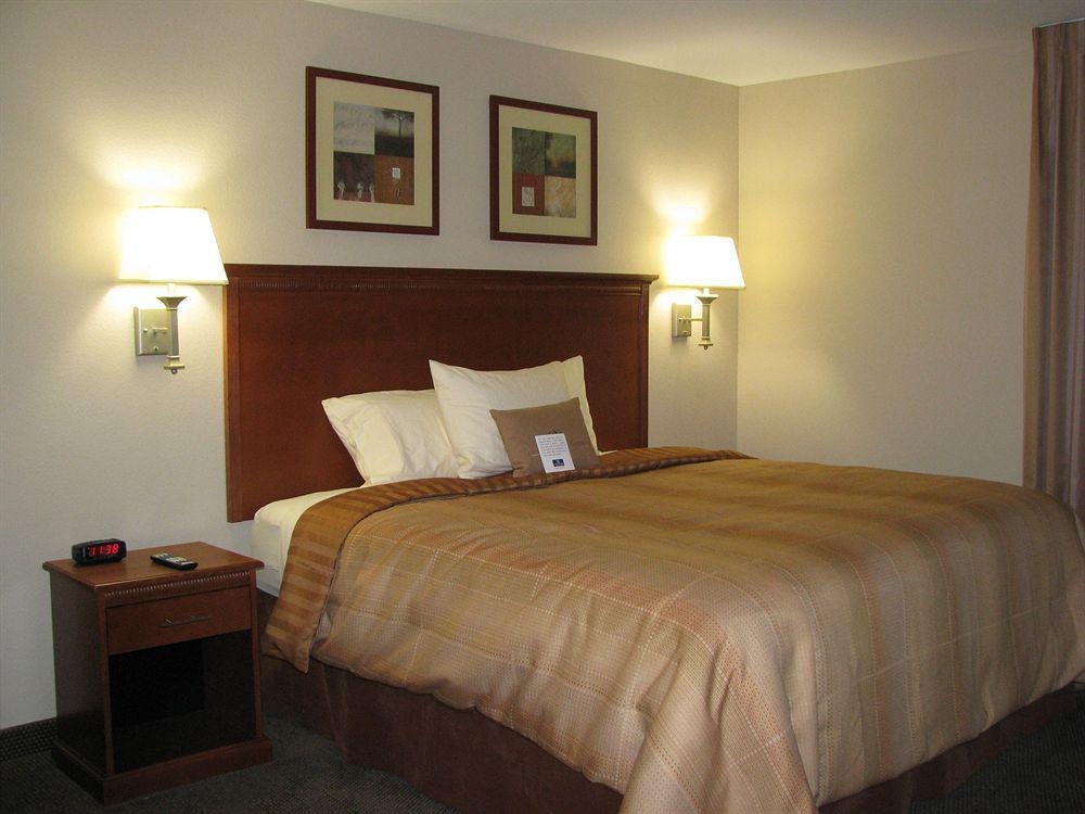 Candlewood Victoria By Ihg Habitación foto
